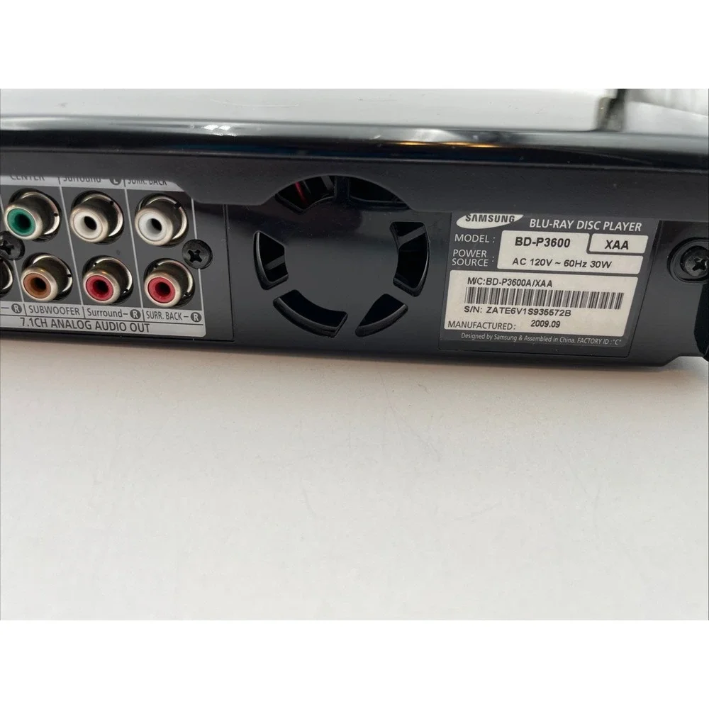 Samsung DVD  BD-P3600 1080p Blu-Ray Player Wireless Lan PC Streaming w/Remote